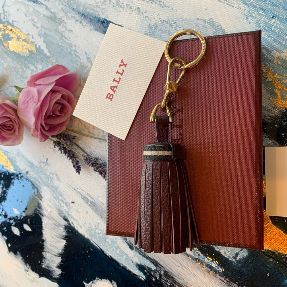 Bally burgundy leather keychain